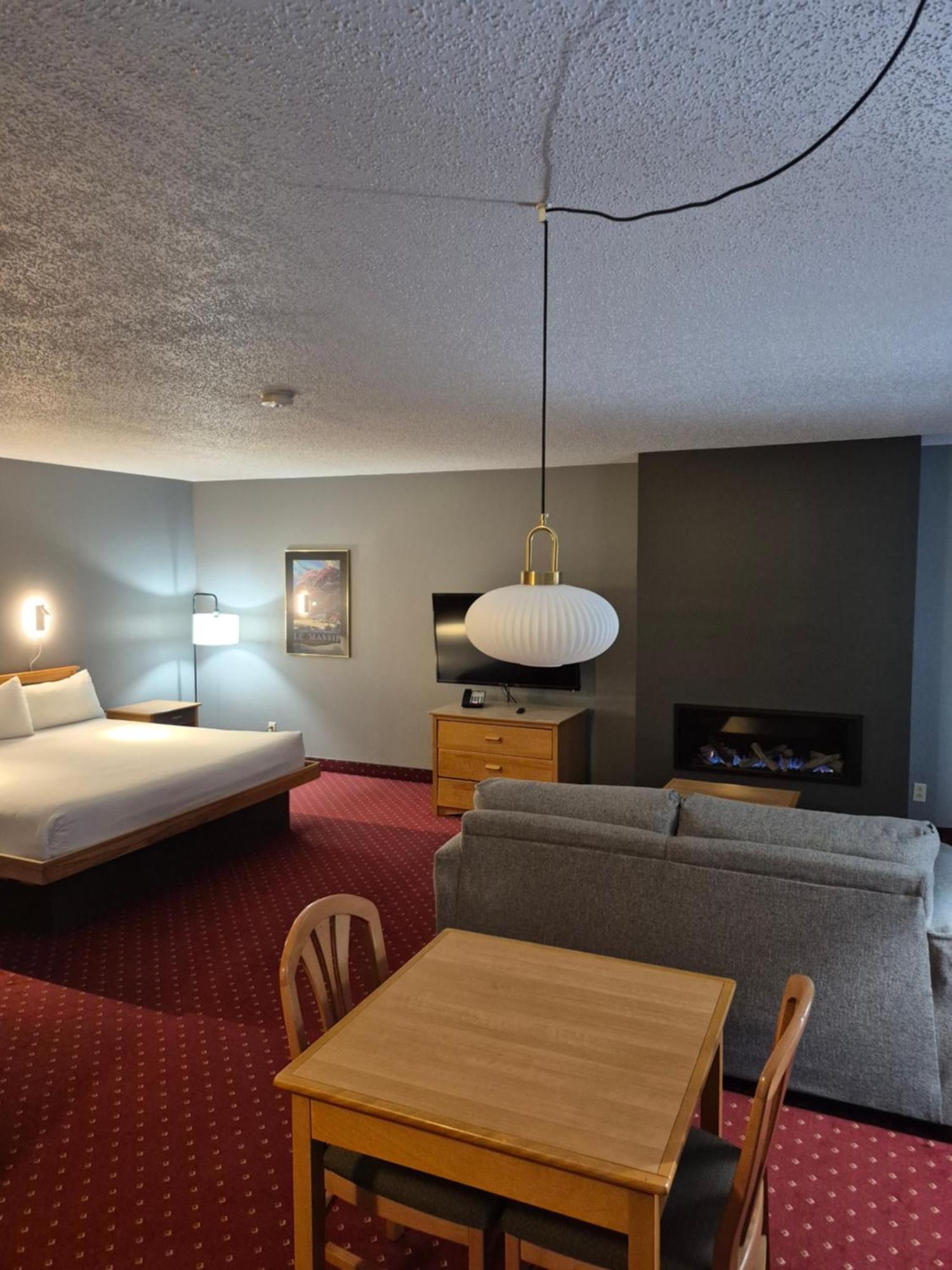 Hotel Baie Saint Paul Zewnętrze zdjęcie