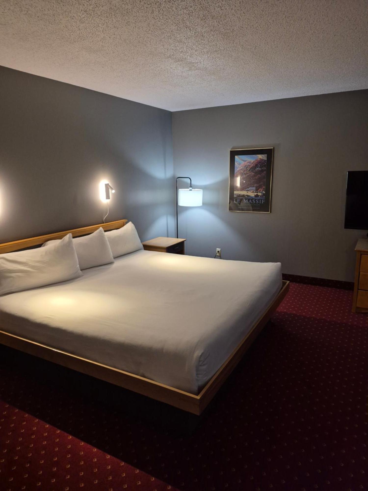 Hotel Baie Saint Paul Zewnętrze zdjęcie