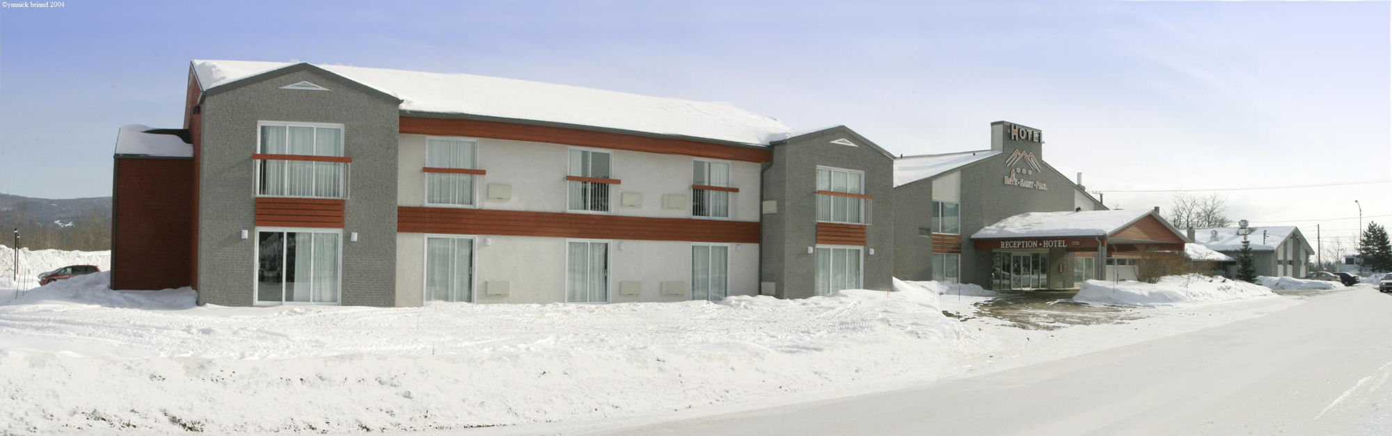 Hotel Baie Saint Paul Zewnętrze zdjęcie